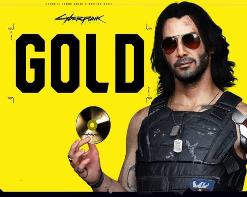 Cyberpunk 2077 – postać z gry (Keanu Reeves) trzymająca złotą płytę