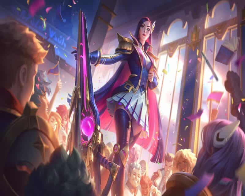 Caitlyn z Akademii Bojowej