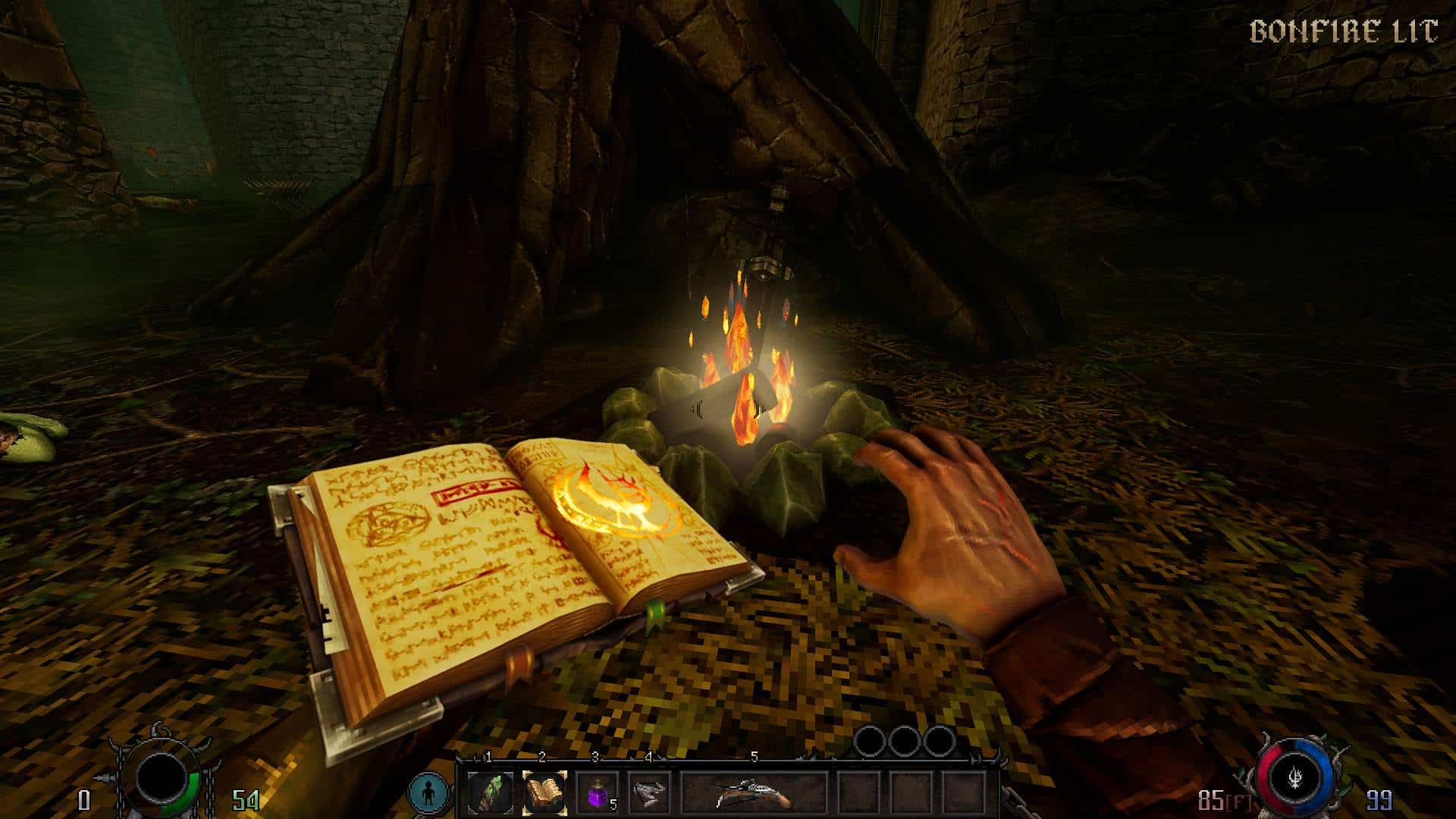 Graven; bohater wznosi rękę i zapala tajemnicze ognisko z mieczem pośrodku, na ekranie widoczny napis bonfire lit