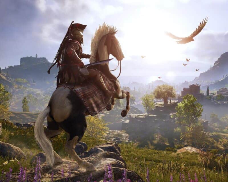 Screen z gry Assassin's Creed Odyssey, główny bohater na koniu i orzeł, Assassin's Creed tryb Free to Play