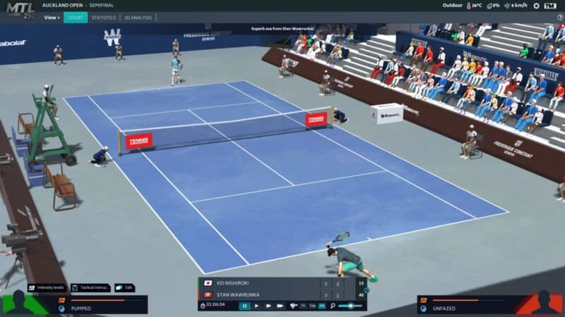 screen z gry, zawodnik uderza rakietą w trakcie meczu, Tennis Manager 2021 recenzja