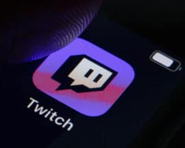 Hakerzy zaatakowali Twitcha. Wyciekły dochody streamerów