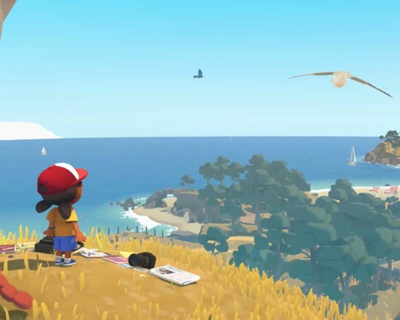 dziewczynka z kucykami i w czapce z daszkiem stoi na wzgórzu i obserwuje morze, wybrzeże i las, Alba: A Wildlife Adventure