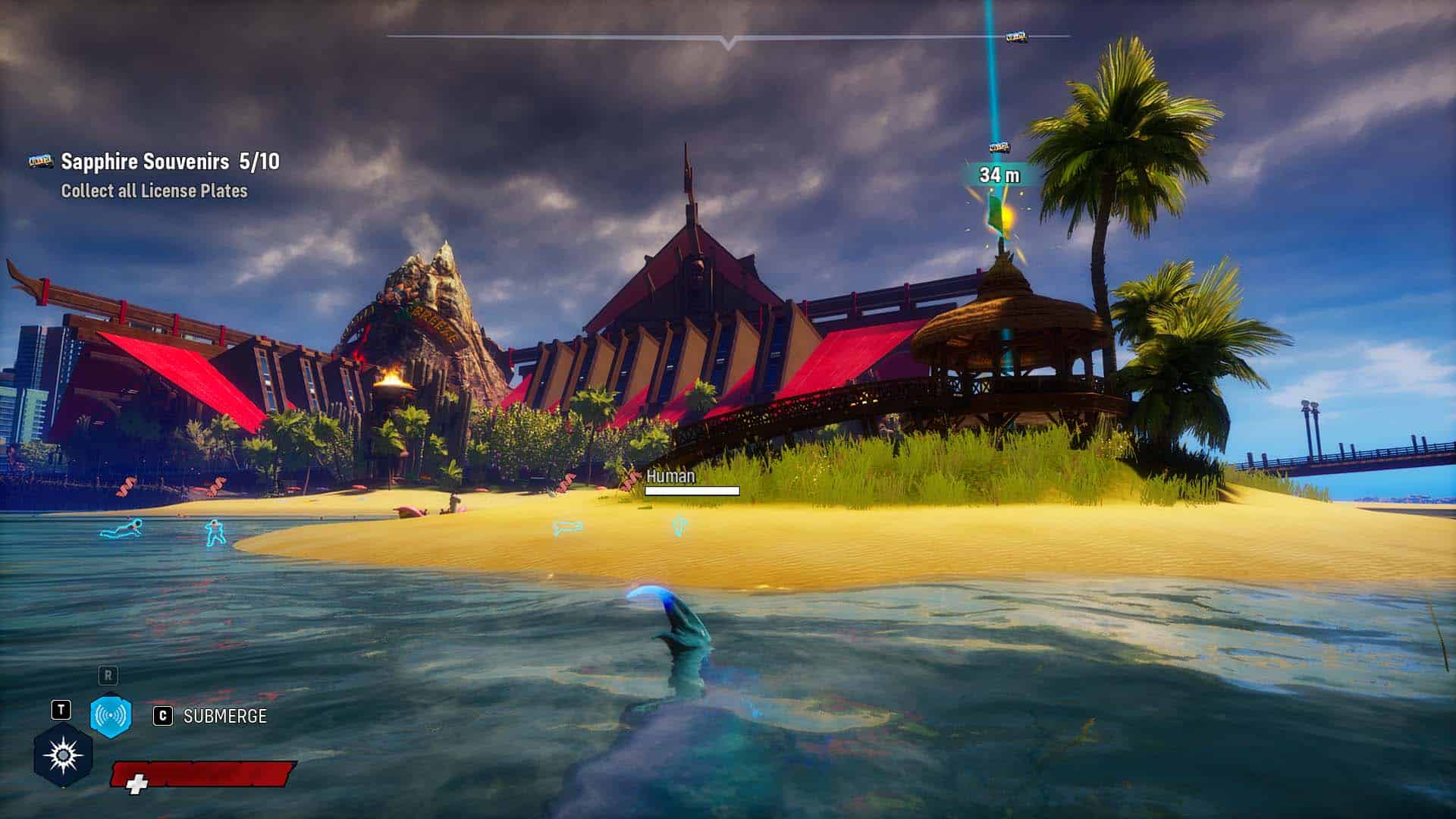 Tablica rejestracyjna auta lewitująca nad altanką przy budynku na skraju morza. Screenshot z gry Maneater