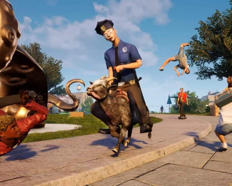 grafika z gry Goat Simulator 3, na niej policjant jedzie na kozie po chodniku i rozrzuca dookoła ludzi, jeden kuli się przerażony obok przejeżdzającej kozy