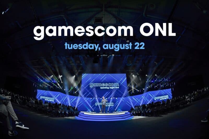 Grafika przedstawia prezentera Geoffa Keighleya ogłaszającego w niebiesko podświetlonej hali datę tegorocznej edycji gamescom Opening Night Live.