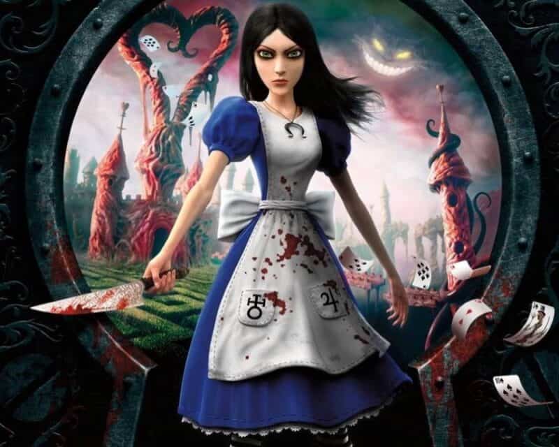 kobieta z nożem, a za nią znajduje się zamek, w tle widać uśmiechającego się kota