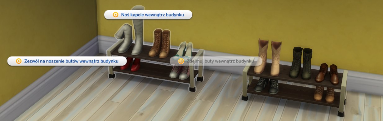na zdjęciu widac dwa stojaki na buty stojące przy żółtej ścianie w The Sims 4