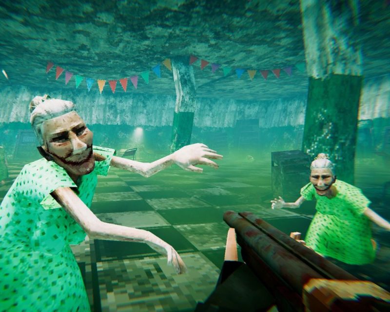 postal brain damaged data premiery na playstation, na zdjęciu widać dwie starsze panie, wyglądające identycznie i ubrane, w zielone sukienki, między nimi widać zza prawego rogu zdjęcia ręce, trzymające broń palną w kierunku starszych pań, postacie znajdują się w pomieszczeniu z kafelkami na podłodze oraz paroma zniszczonymi meblami, na suficie wiszą kolorowe ozdoby w kształcie trójkątów