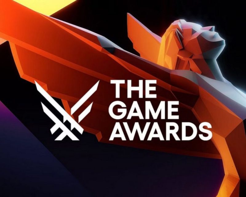 Napis The Game Awards, w tle statuetka