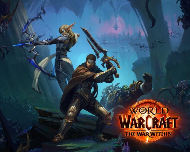 World of Warcradt The War Within keyart, widzimy na nim las pograżony w nocnej ciemności, na pierwszym planie stoi mężczyzna z mieczem, a za nim kobieta z łukiem