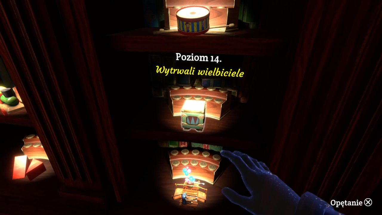 Screen z gry "Tin Hearts". Grafika pokazuje, jak wygląda ekran wyboru poziomu rozgrywki w grze na konsoli PlayStation 5.