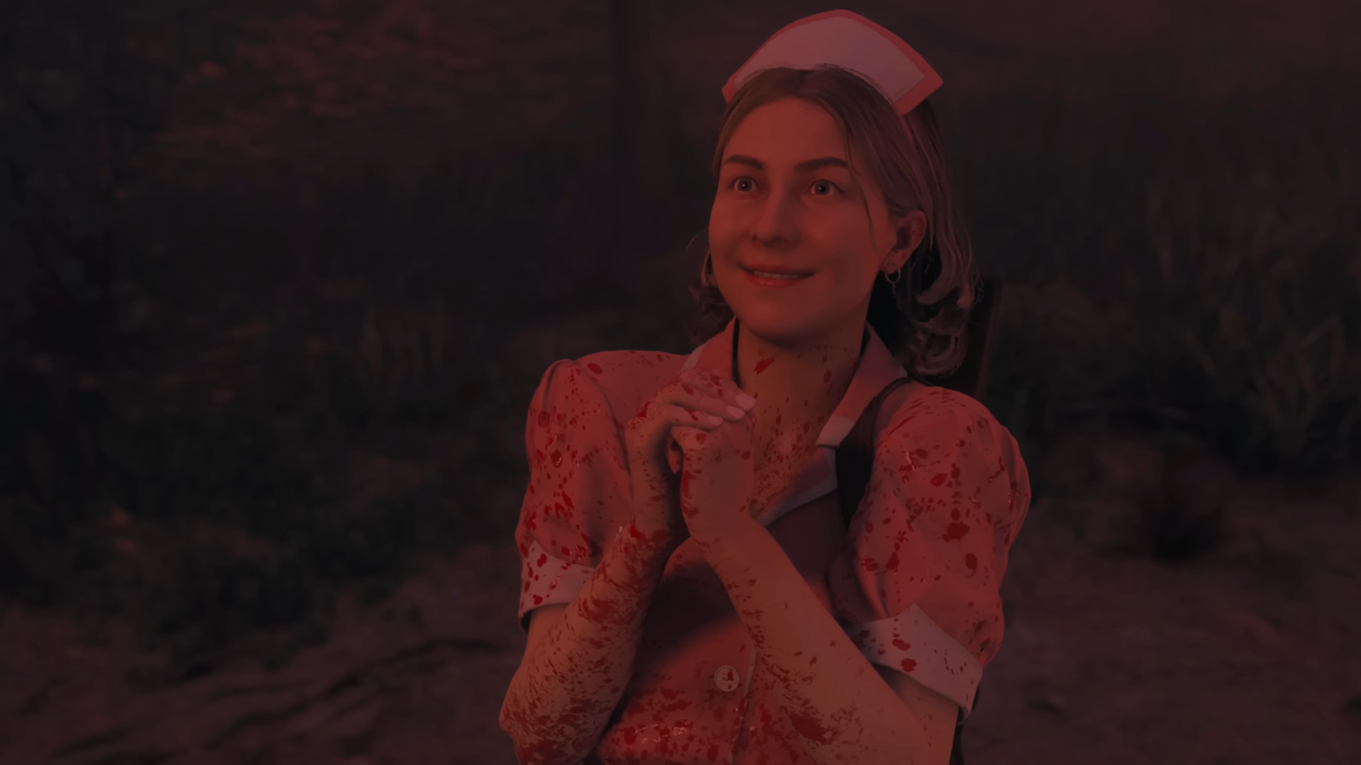 Obraz przedstawia kobietę w różowym fartuszku. Jest cała zakrwawiona i uśmiechnięta, patrzy na coś rozczulona.