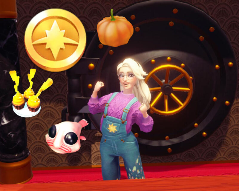 Postać: Kobieta: Na pierwszym planie stoi kobieta o jasnych włosach. Ubrana jest w fioletowy sweter i niebieskie ogrodniczki z naszywką w kształcie gwiazdy. Nosi okulary. Ma radosny wyraz twarzy i unosi ręce w geście triumfu. Otoczenie: Sejf: Za kobietą znajduje się duży, czarny sejf z okrągłymi drzwiami. Drzwi sejfu mają złote detale i koło z promieniami. Przedmioty: Wokół kobiety unoszą się różne przedmioty: Moneta: Złota moneta z gwiazdą. Babeczki: Dwie babeczki z żółtymi błyskawicami. Dynia: Pomarańczowa dynia. Stwór: Różowy, okrągły stwór z dużymi oczami. Tło: Wzory: W tle widać wzorzystą tapetę w kolorze czerwono-złotym. Kolumna: Po lewej stronie obrazka znajduje się kolumna z marmurowym wzorem. Ogólny nastrój: Obrazek przedstawia radosną i nieco surrealistyczną scenę z gry. Kobieta wygląda na zadowoloną, a unoszące się przedmioty dodają scenie fantastycznego charakteru. Sejf w tle sugeruje, że kobieta mogła właśnie zdobyć cenne przedmioty lub odblokować dostęp do ukrytego miejsca.