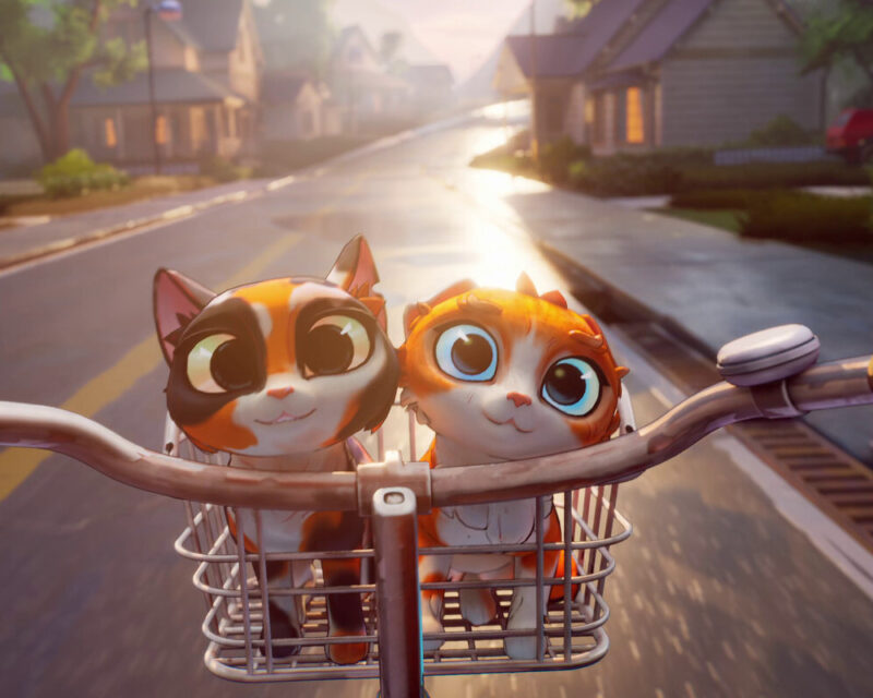 Na obrazku widać screena z gry Cat Parents. Na pierwszym planie widać dwa urocze kotki siedzące razem w koszyku zamocowanym na kierownicy roweru. Mają duże, błyszczące oczy i kolorowe futerko — jeden jest biało-czarny z rudymi plamami, a drugi biało-rudy. Rower jedzie spokojną, pustą ulicą wśród domów jednorodzinnych, skąpanych w ciepłym świetle zachodzącego słońca. Cała scena ma bajkowy klimat i sprawia wrażenie beztroskiej, radosnej przejażdżki.