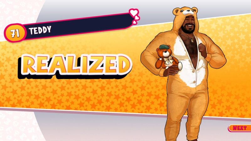 Po prawej stronie ekranu mężczyzna w kigurumi misia, który trzyma w rękach pluszowego misia, po jego lewej stronie wielki żółty napis na żółtym tle: "Realized". W lewym górnym rogu napis "71. Teddy"